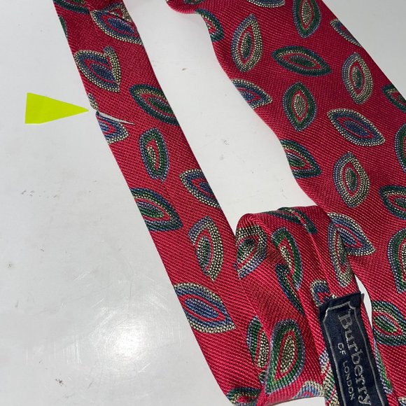 Vintage Burberrys of London 100% Silk Tie Hand Sewn USA Geometric Red Green Blue - Picture 7 of 11